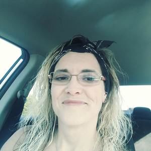 Meet your Posher, Christi